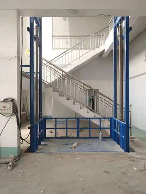 升降機(jī) 升降平臺(圖2) 5255a07ebad3eb75b21d813c3200bb3.jpg