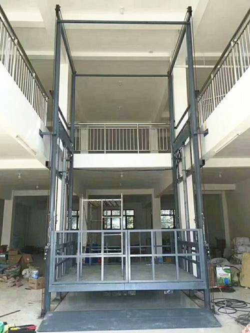 導軌式升降平臺(圖2) 導軌式升降平臺(圖2)