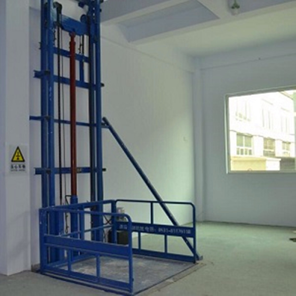 導軌升降貨梯使用安全事項正解(圖3) \